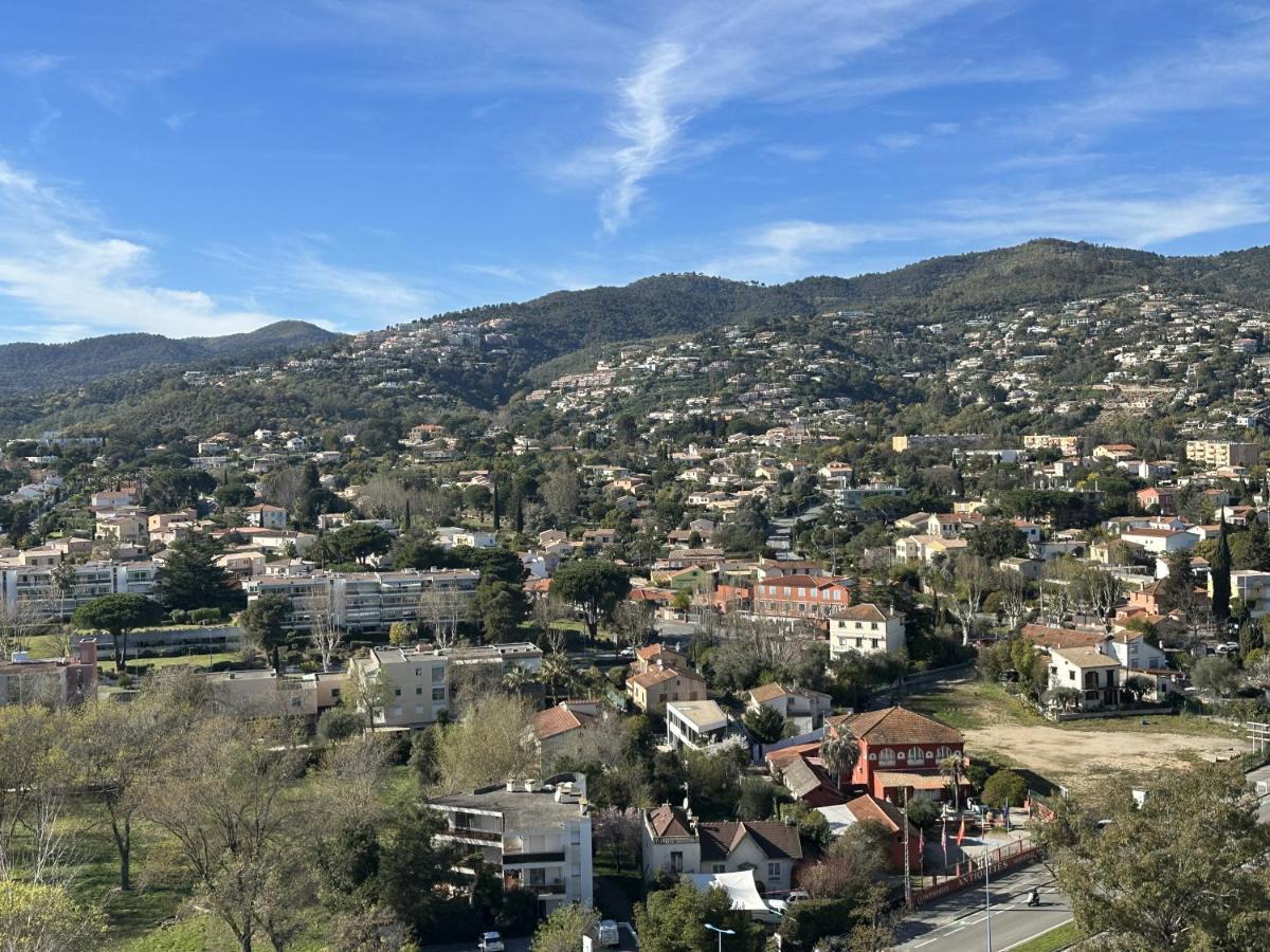 My Resid Appart Cannes Vue Marina Et Vue Montagne Mandelieu エクステリア 写真